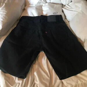 Men’s‎ Levi’s shorts